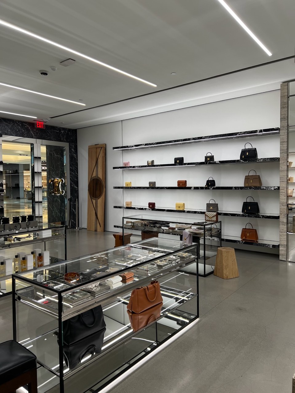 Retail showroom lighting project in Houston