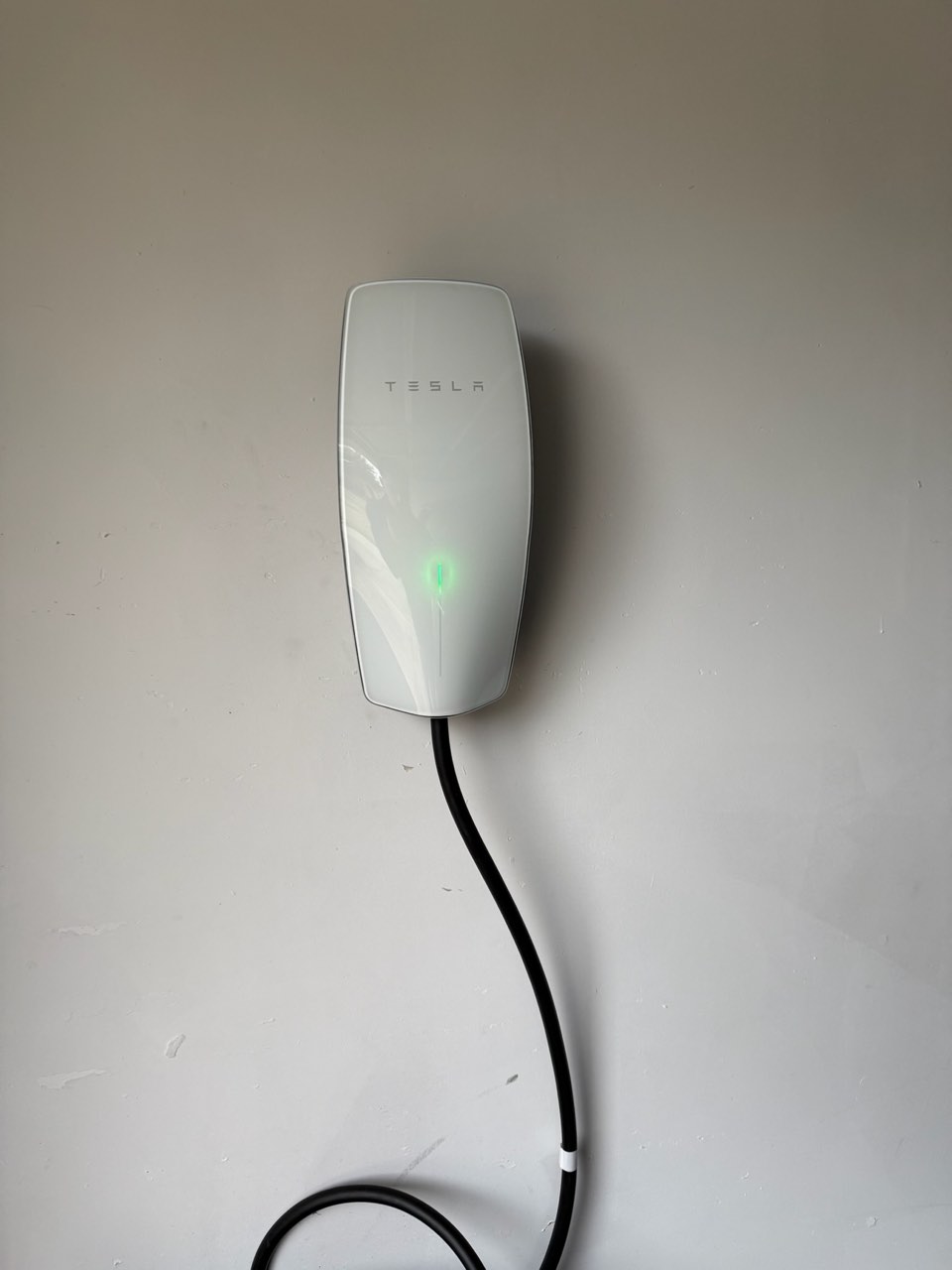 Commercial and workplace EV charging station in Houston